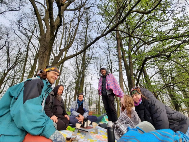 Tea session with friends in early spring